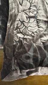 Calzeat Velvet Burnout Scarf - Image 3