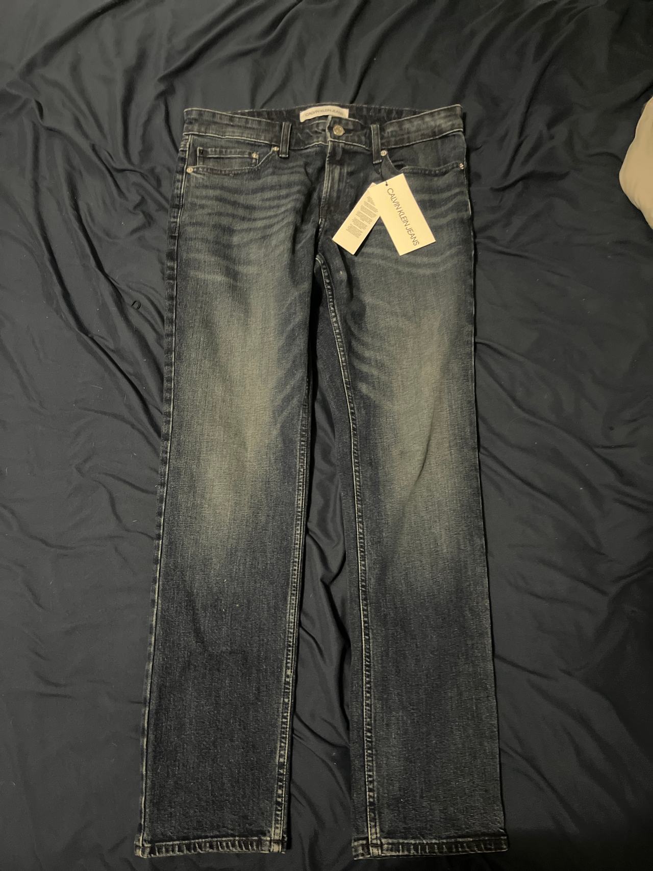 Calvin Klein Men's Straight Fit Jeans