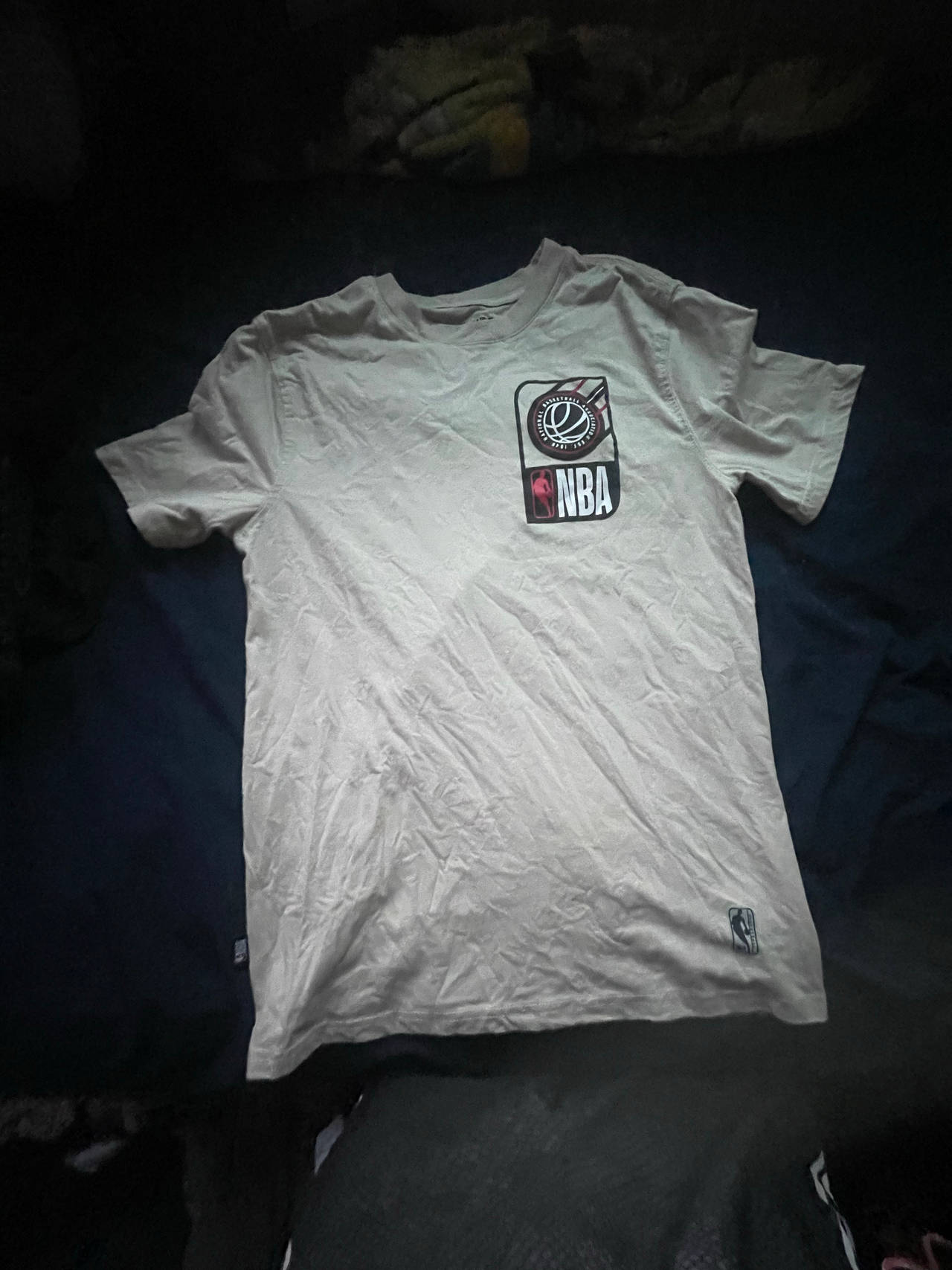 NBA Logo Graphic T-Shirt Size M