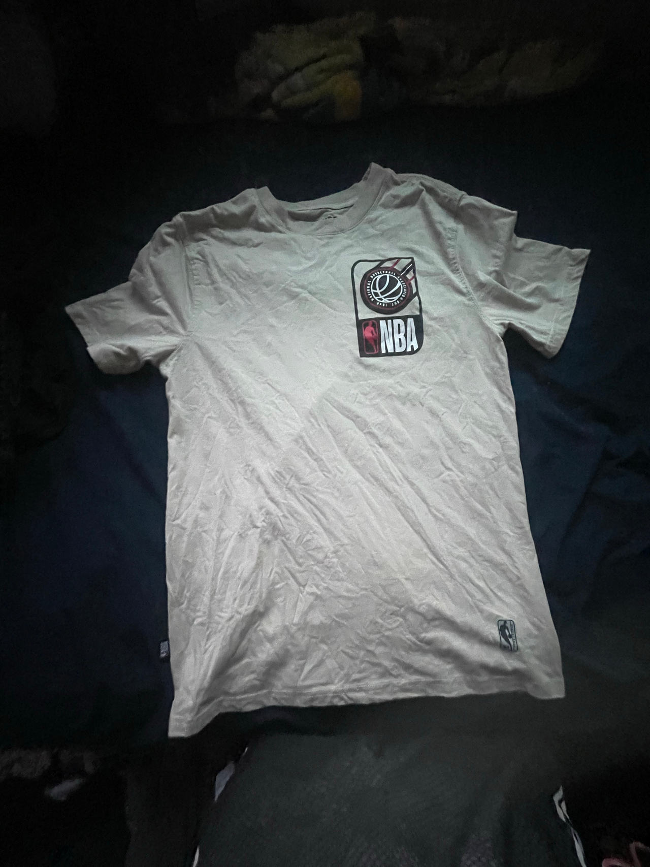 NBA Logo Graphic T-Shirt Size M