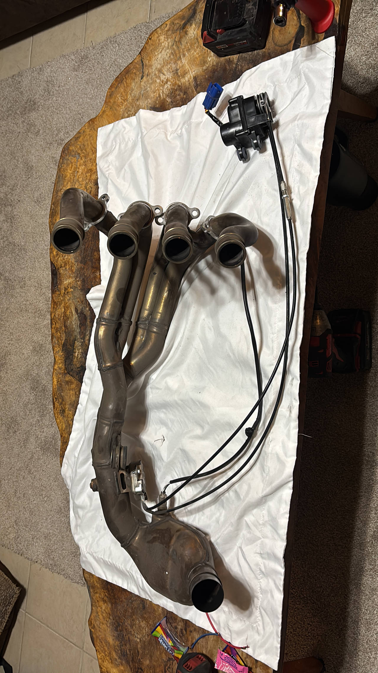 2021 Honda CBR600RR OEM Exhaust Header with EXUP Servo
