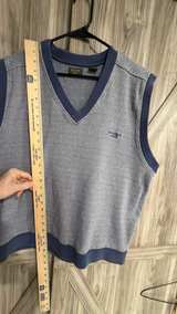 Dockers V-Neck Sweater Vest size Medium - Image 6