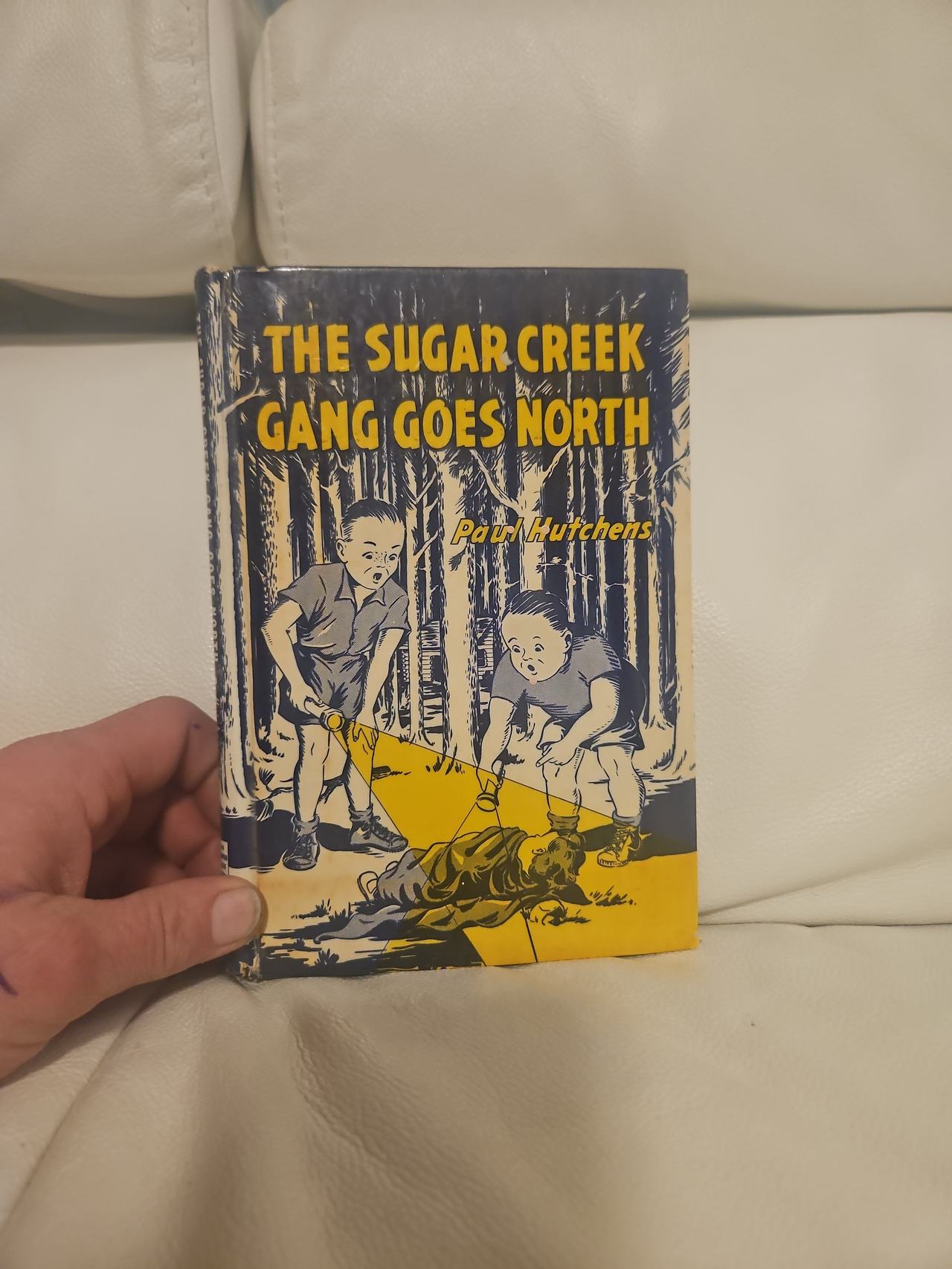 The Sugar Creek Gang Goes North by Paul Hutchens