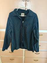 Old Navy Men's Plaid Long Sleeve Shirt - Image 2