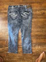 Silver Suki mid Capri size 30 22 length   - Image 2