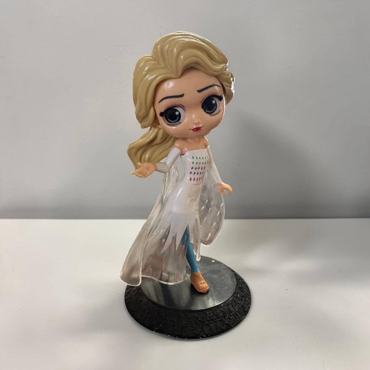 Banpresto Q Posket Frozen 2 Elsa Figure