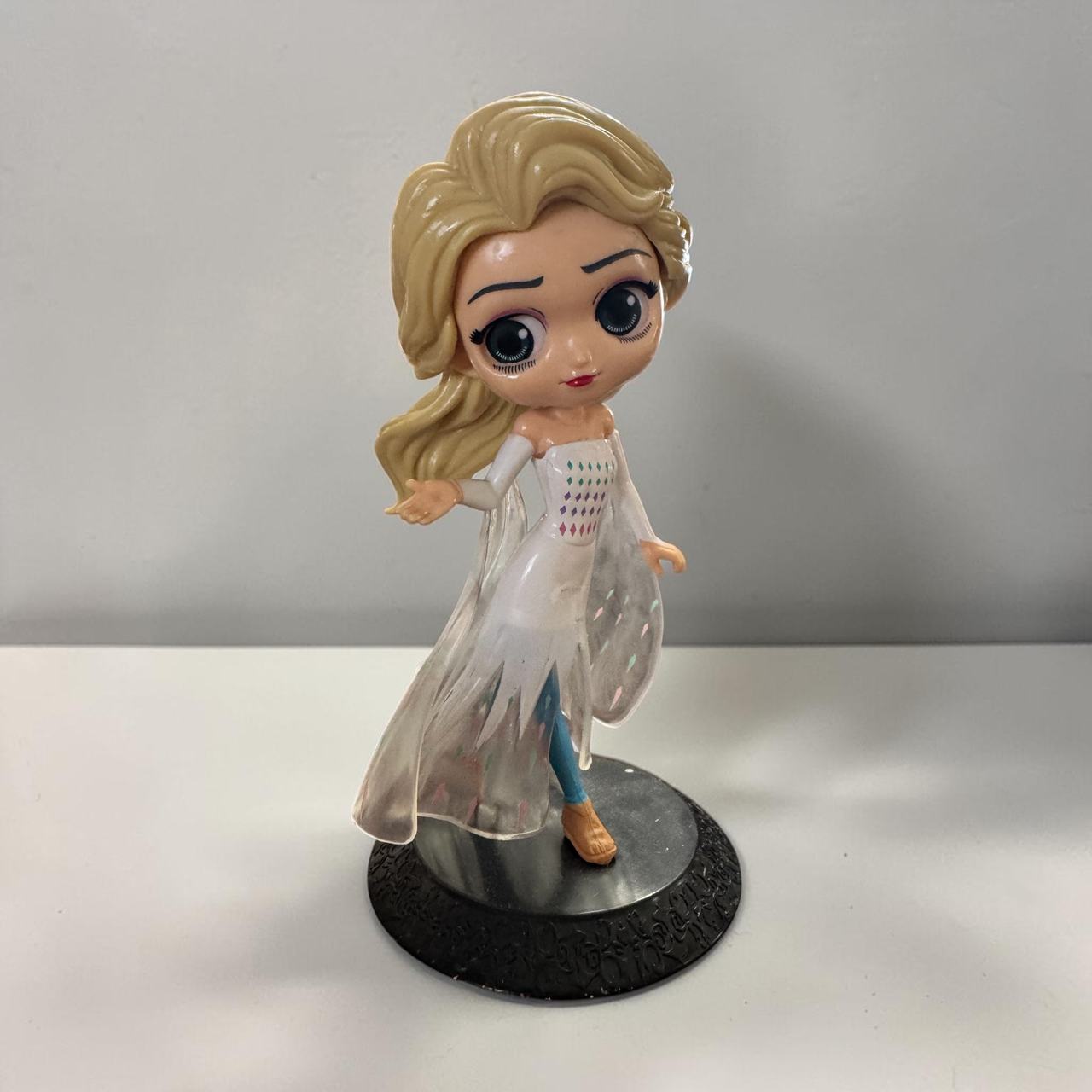 Banpresto Q Posket Frozen 2 Elsa Figure
