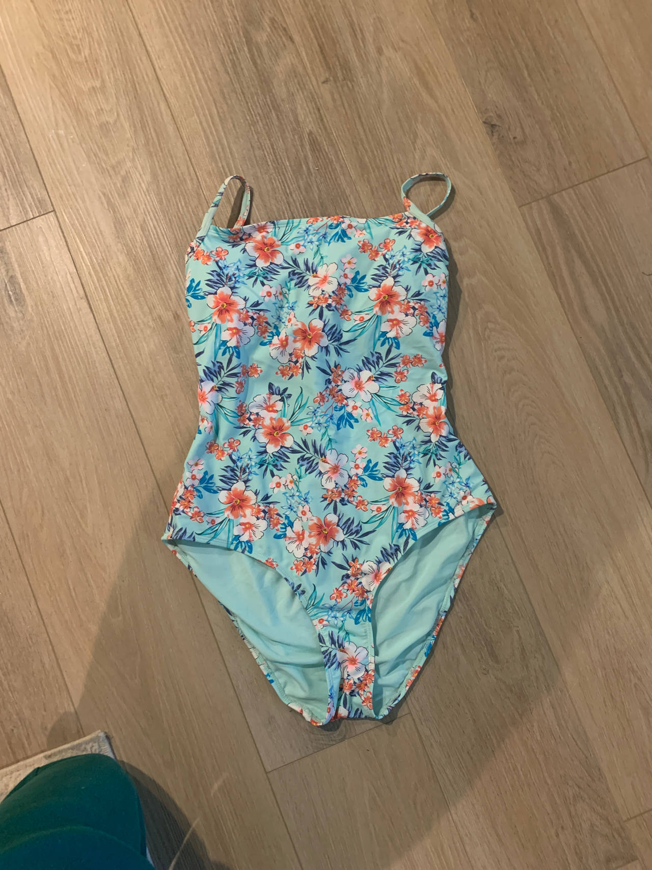 L/G One-Piece Floral Swimsuit 