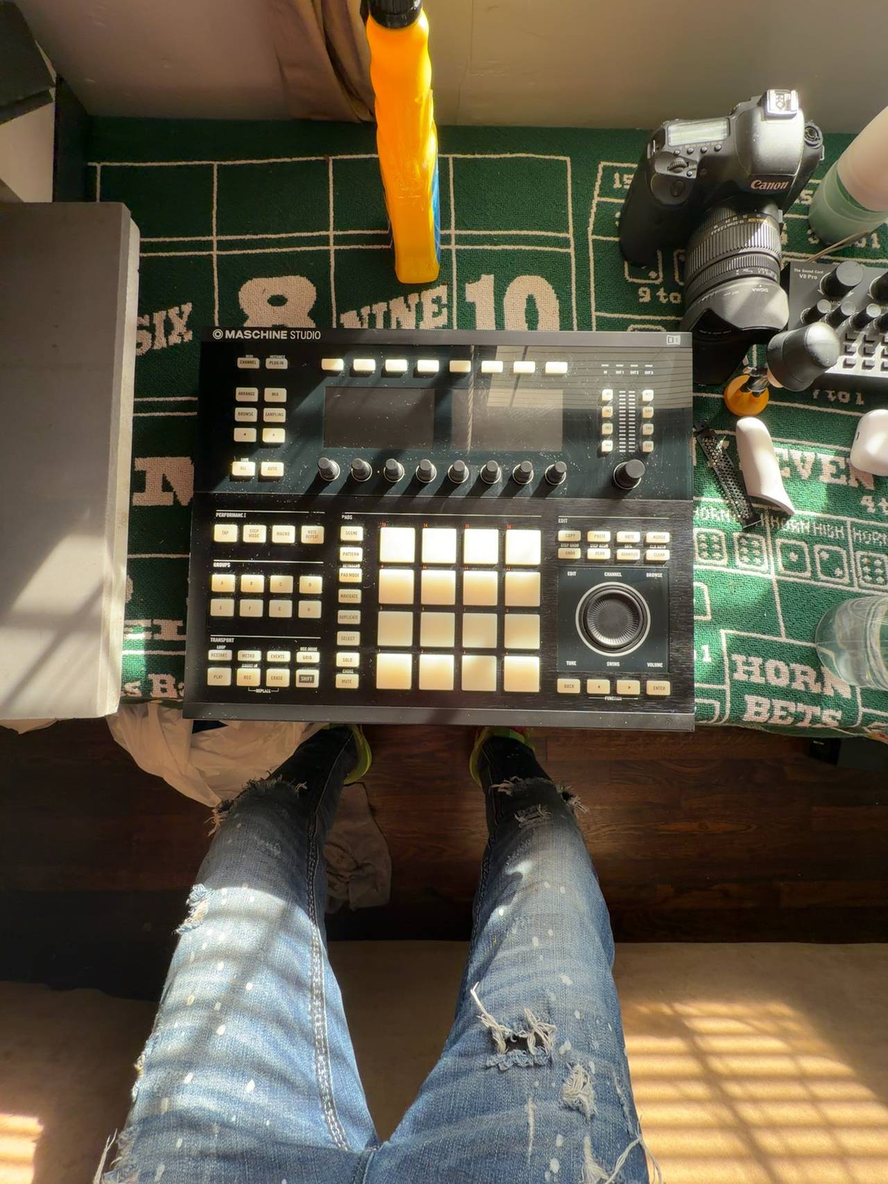 Native Instruments Maschine Studio Black