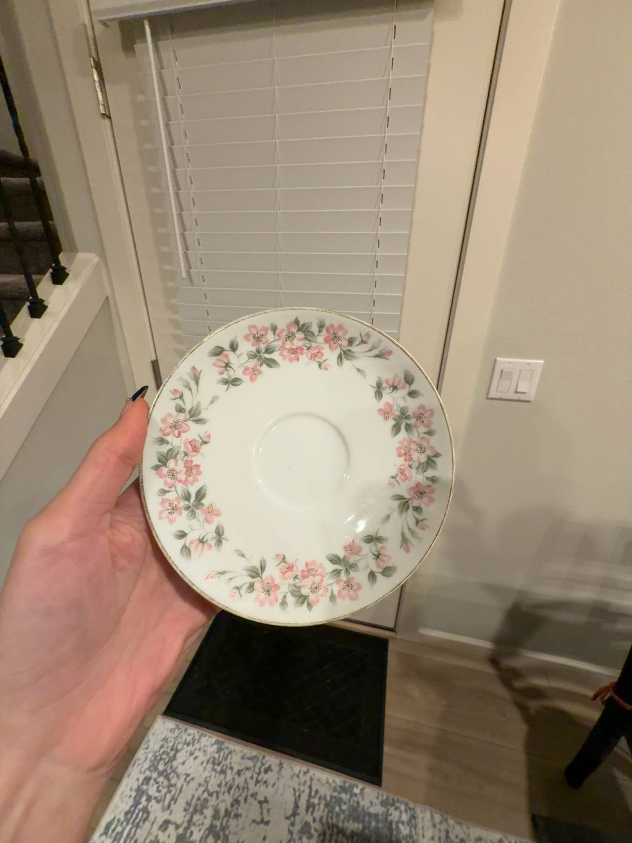 Noritake 5415 Tea Cup and Saucer – Peach Flowers Green & Gray Leaves