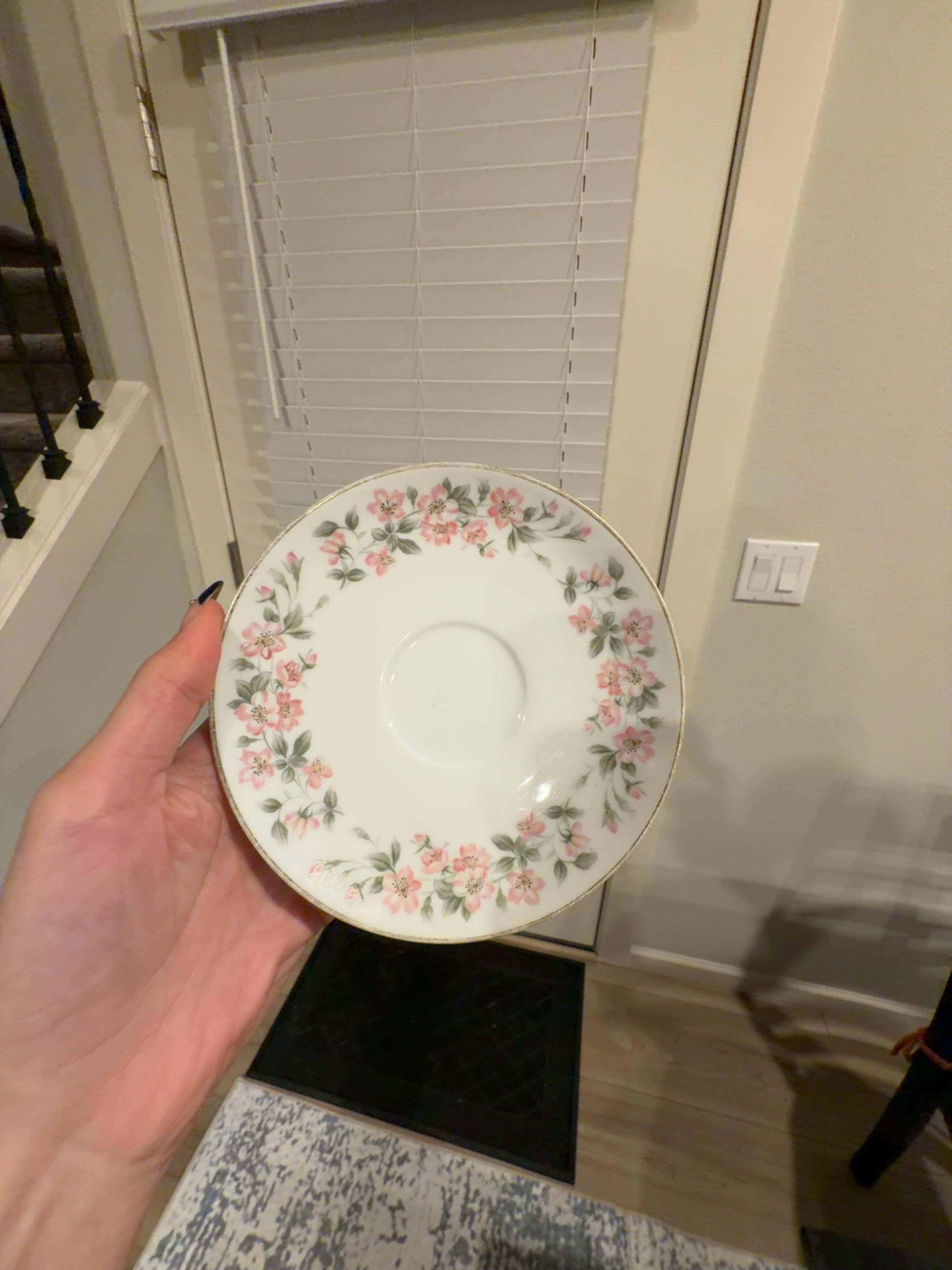 Noritake 5415 Tea Cup and Saucer – Peach Flowers Green & Gray Leaves