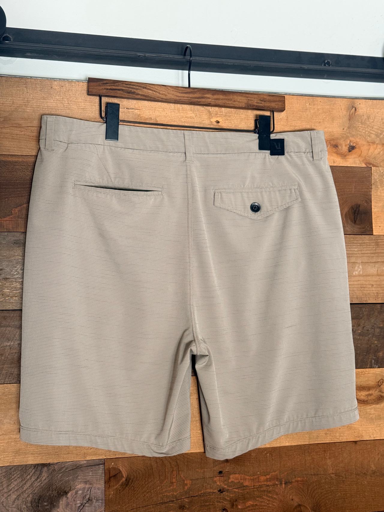 Vuori Aim Short. Size38