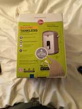 Rheem Performance 8kW 240V Tankless Electric Water Heater - Image 2