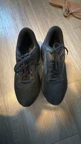 Brooks Ghost 14 Black size 7.5 - Image 2