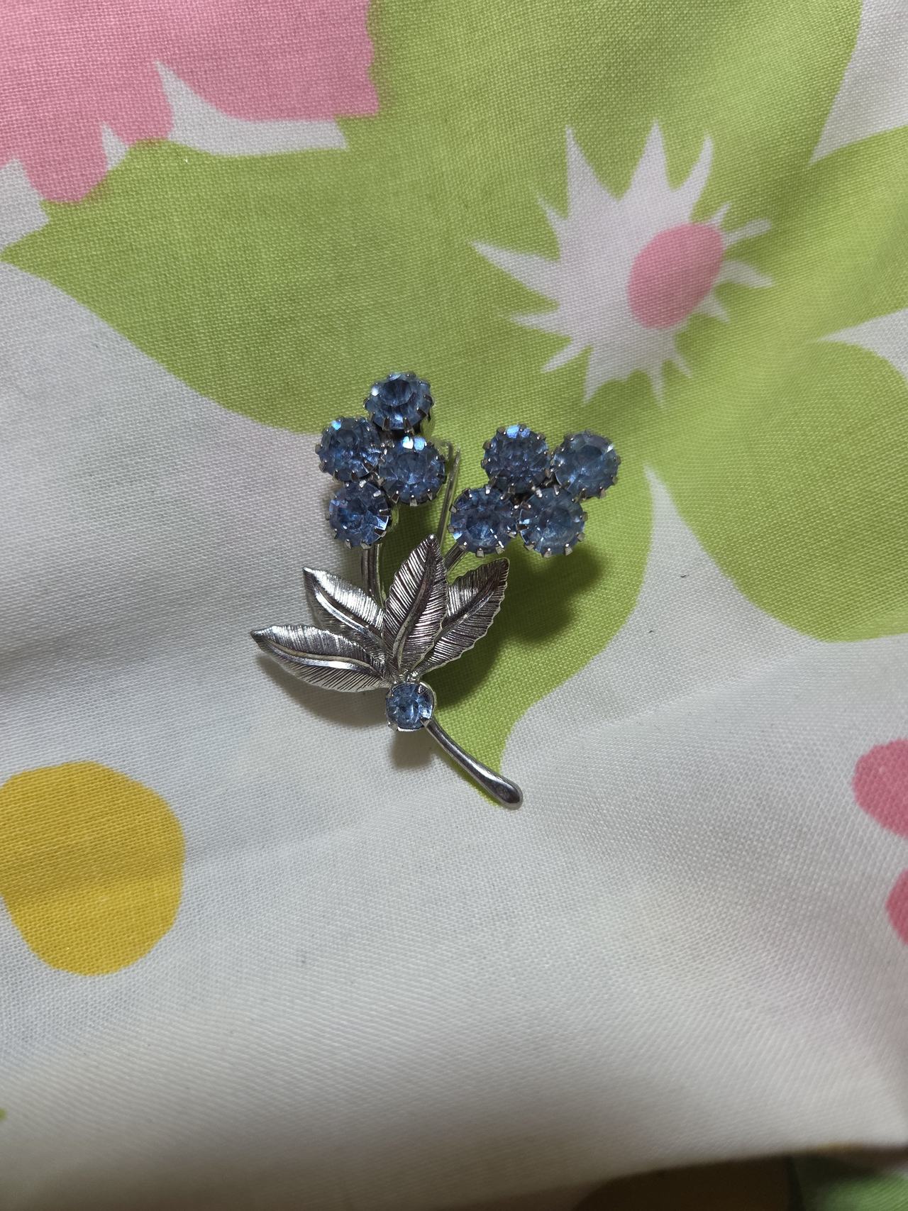 Vintage Blue Rhinestone Floral Brooch