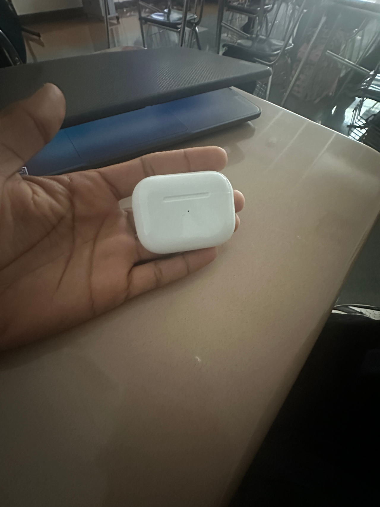 Apple AirPods 2 Pro