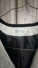 Kasper Women's Contrast Trim Tweed Blazer size 8 - Image 2