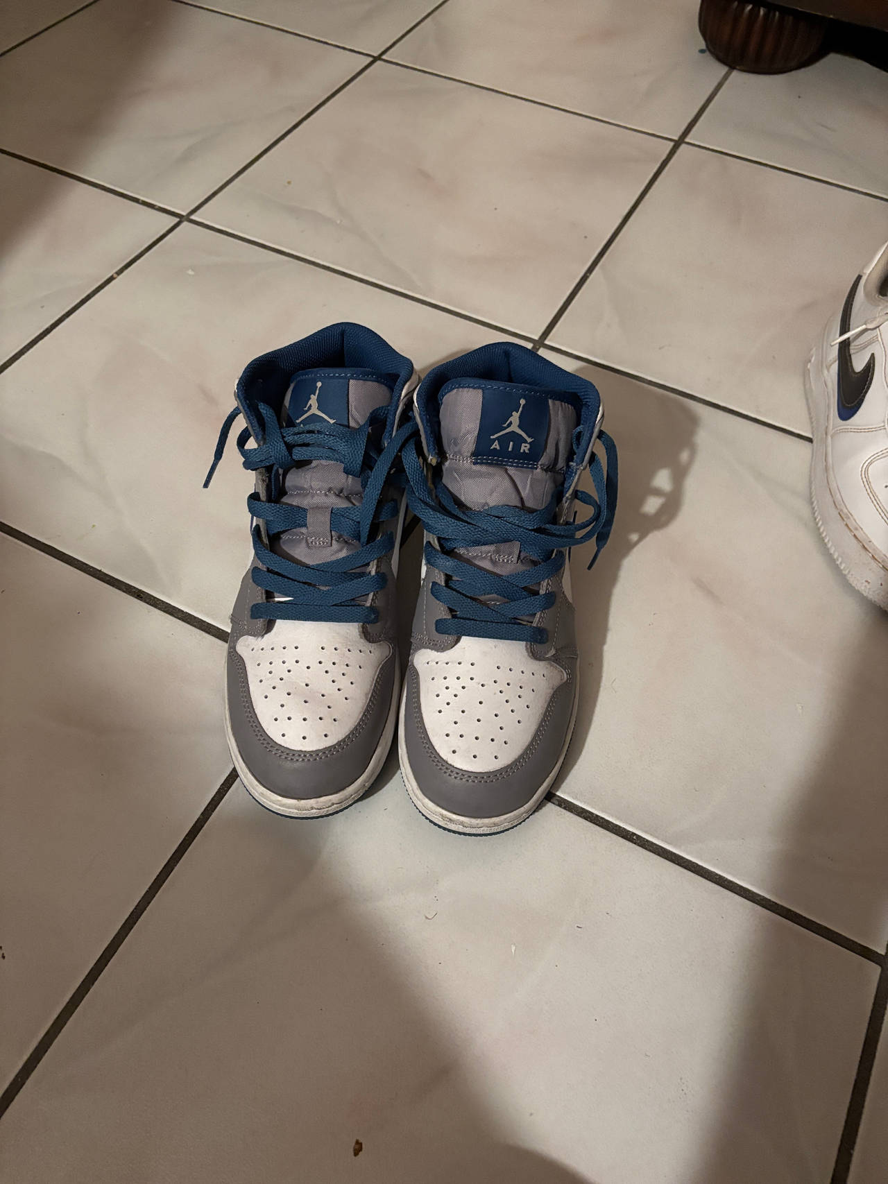 Air Jordan 1 Mid