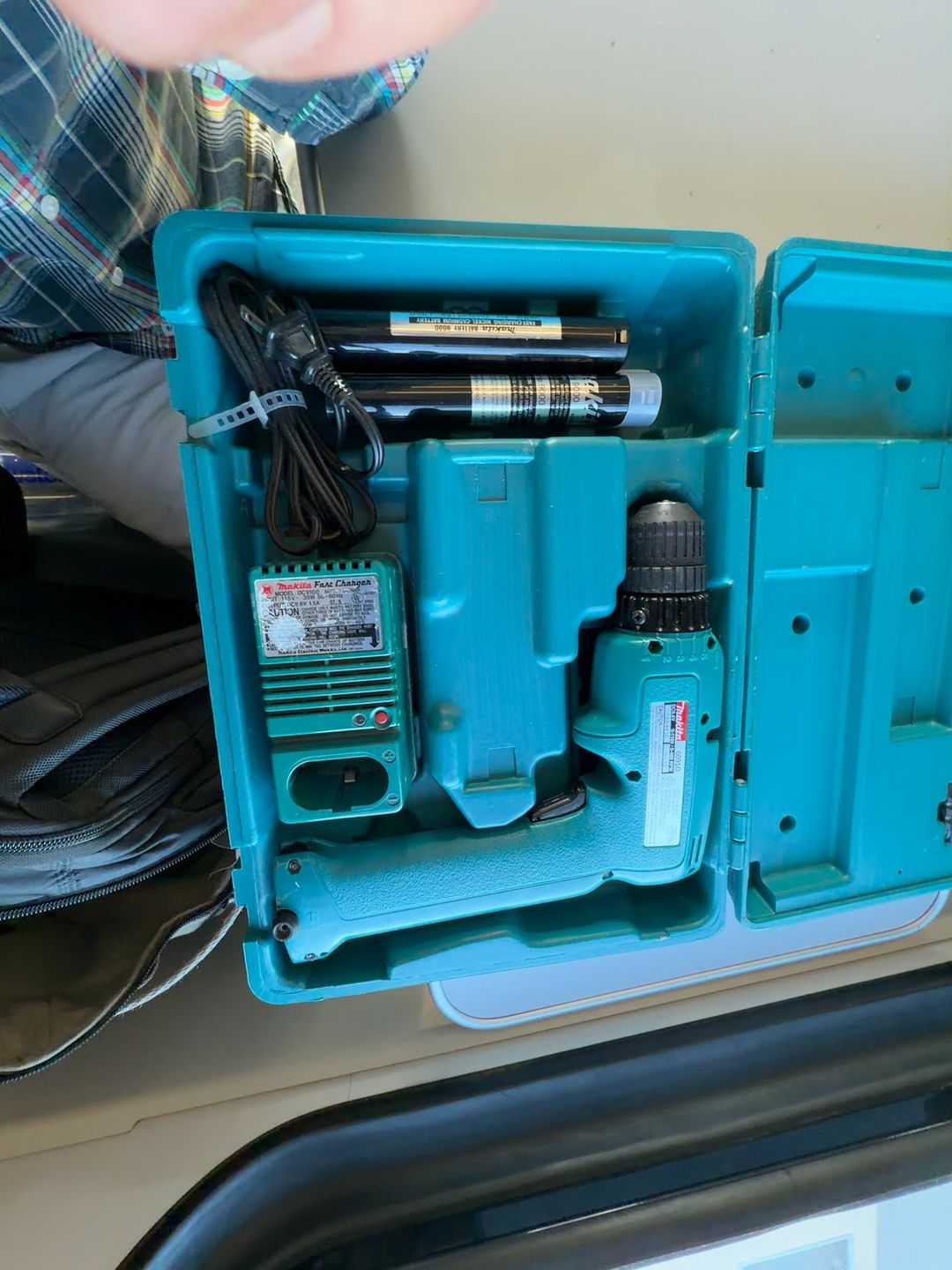 Makita 6095DW Cordless 9.6V Drill