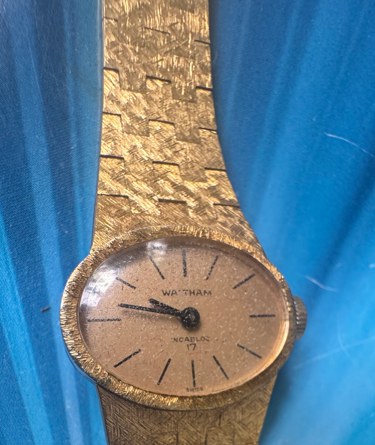 Waltham Vintage 17 Jewel Incabloc Ladies Watch