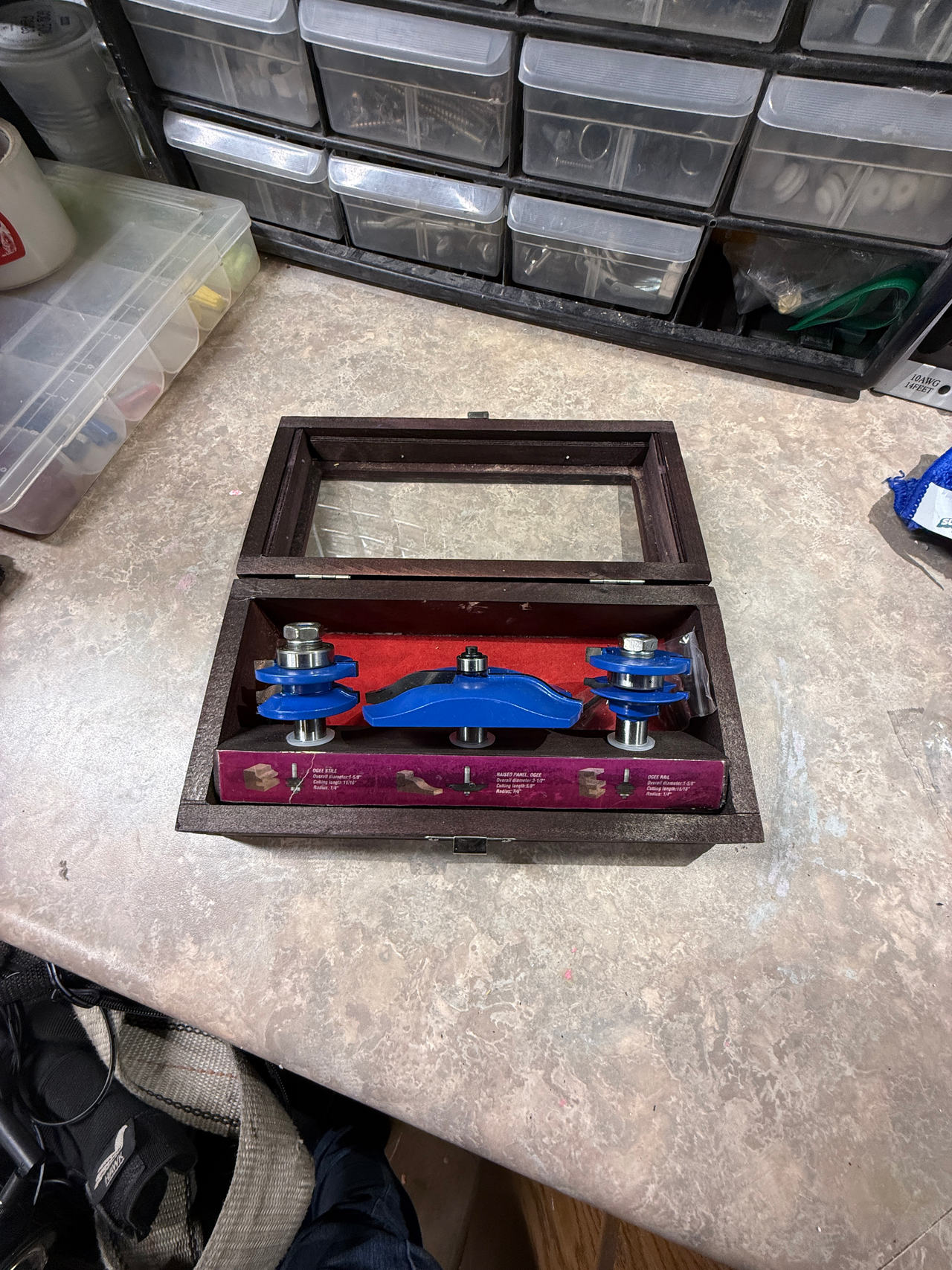 3 Bit Ogee Rail and Stile Router Bit Set W/ wood display case