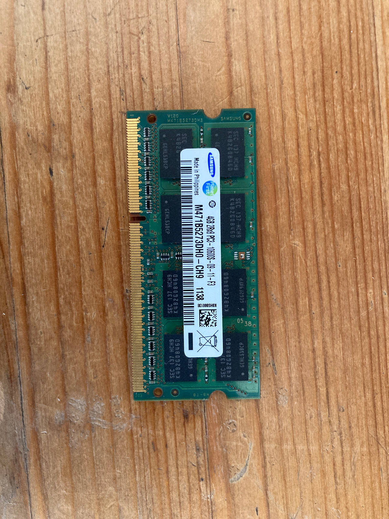 Samsung 4GB DDR3 PC3-10600S Laptop RAM