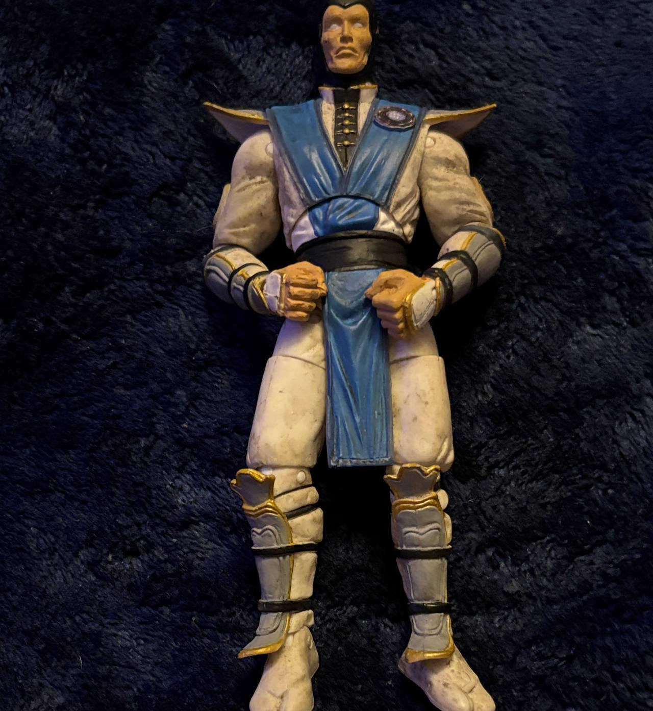 Mezco Toyz Mortal Kombat X Sub-Zero Action Figure