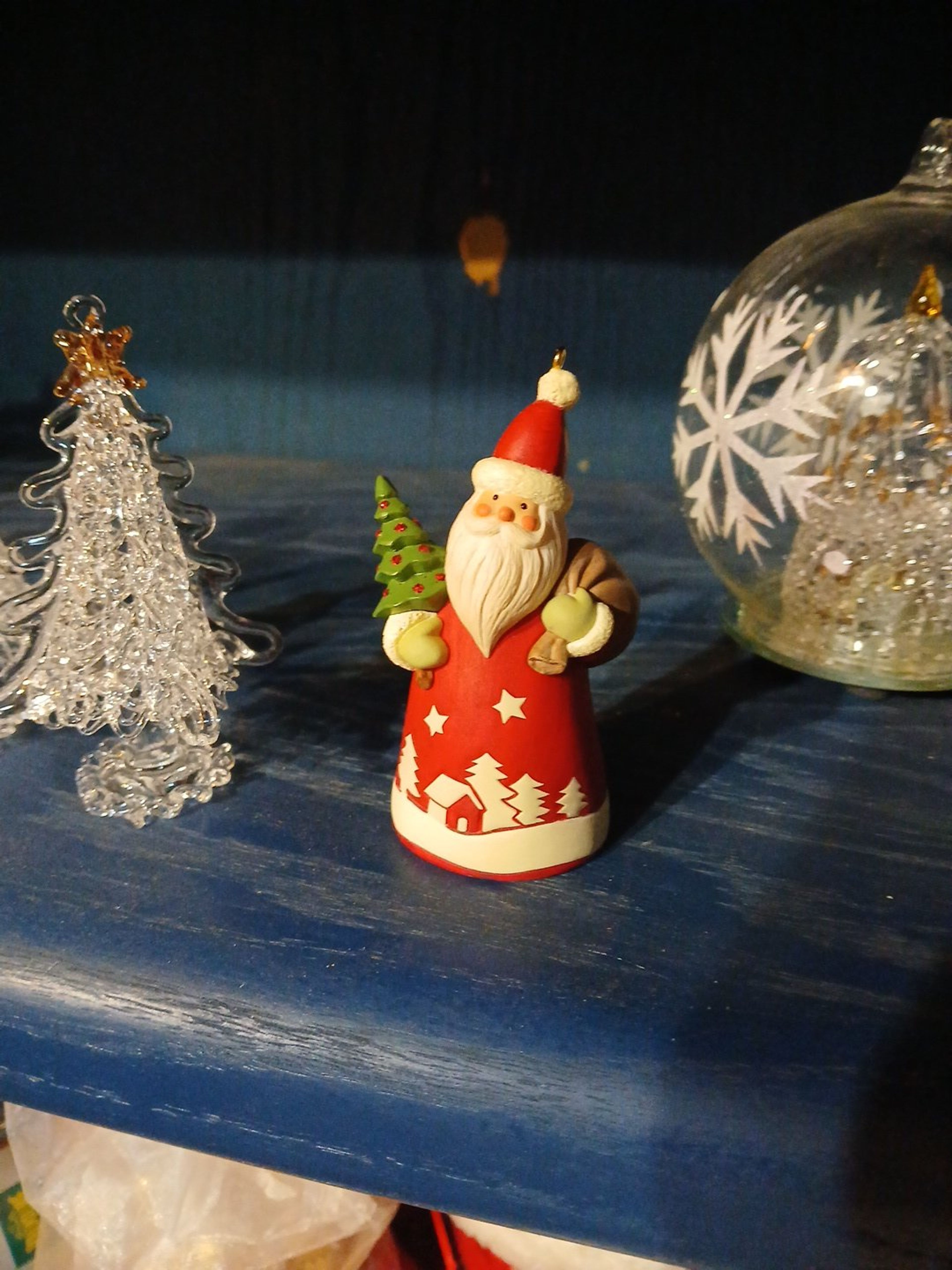 Villeroy & Boch Christmas Toys Memory Santa with Tree Figurine