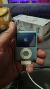 iPod Nano 3rd Gen - Image 2