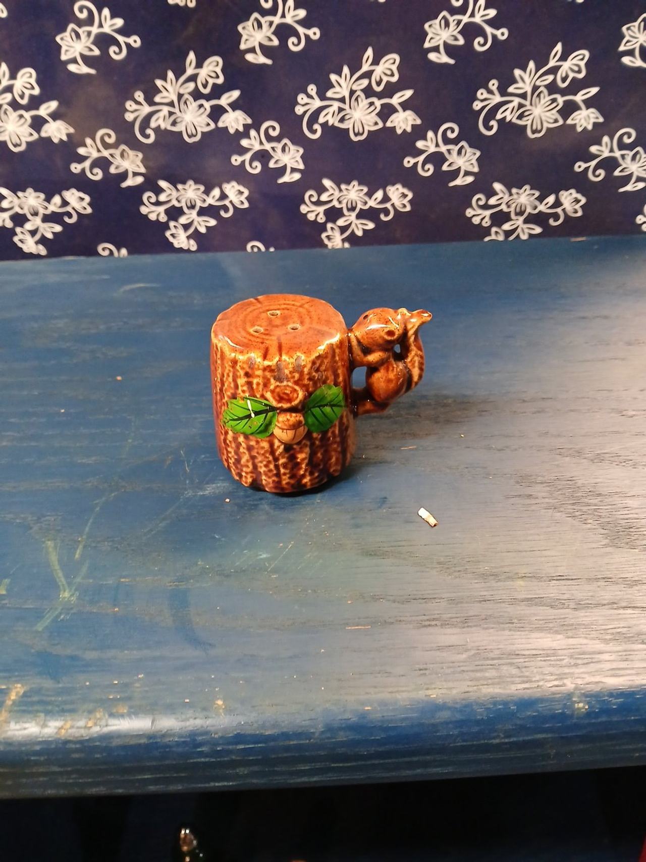 Vintage Squirrel on Tree Stump Ceramic Shaker