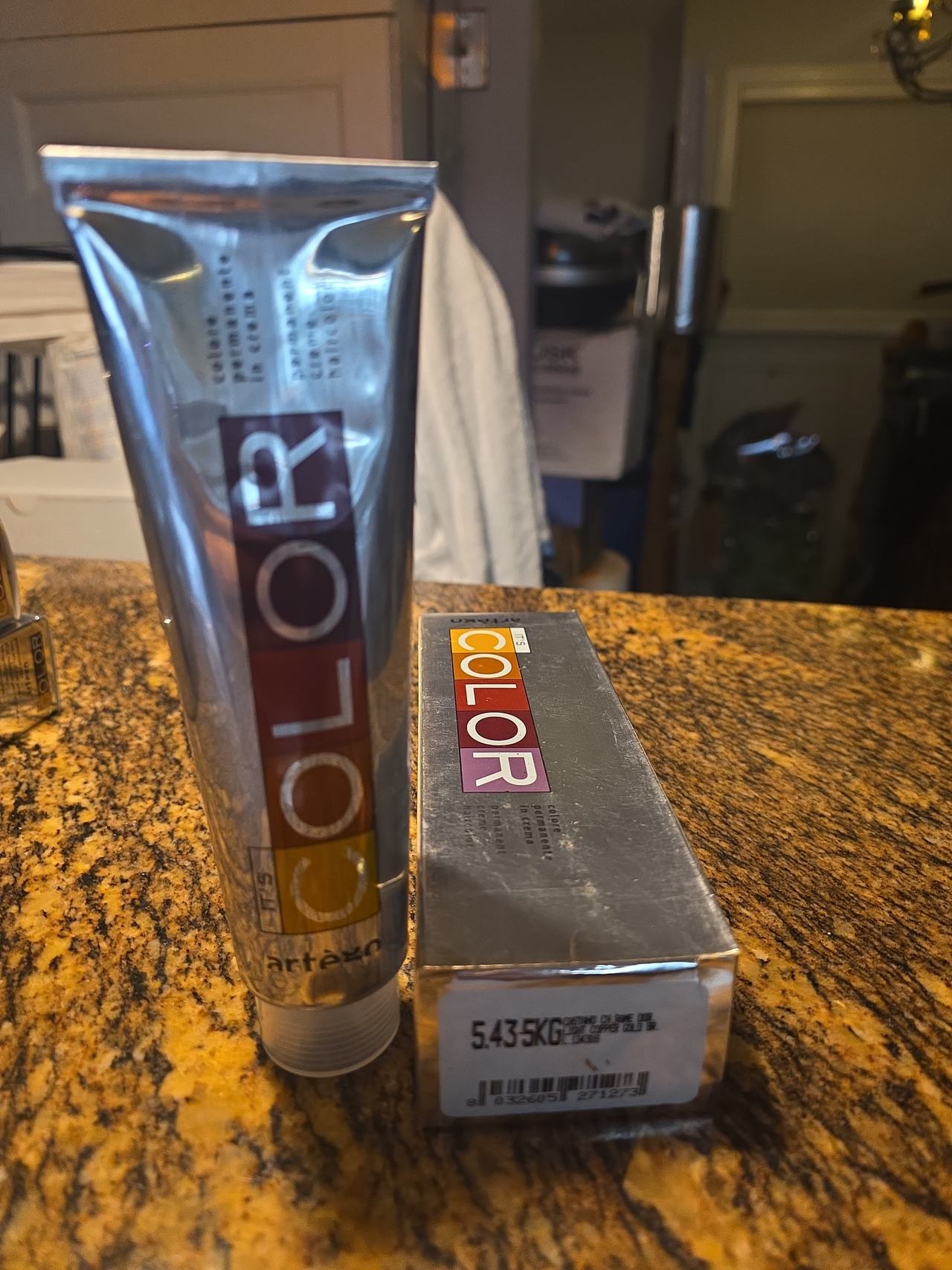 Artego It's Color Permanent Hair Color 5.435KG