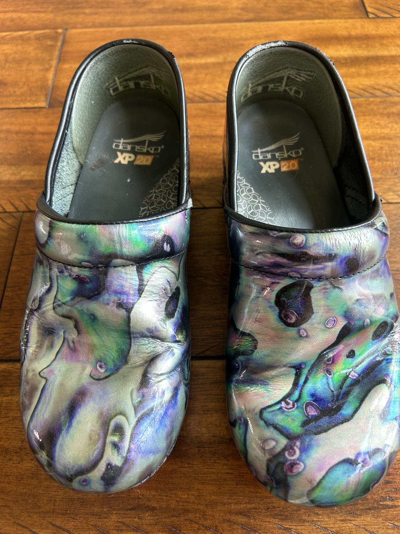 Dansko XP 2.0 Clogs