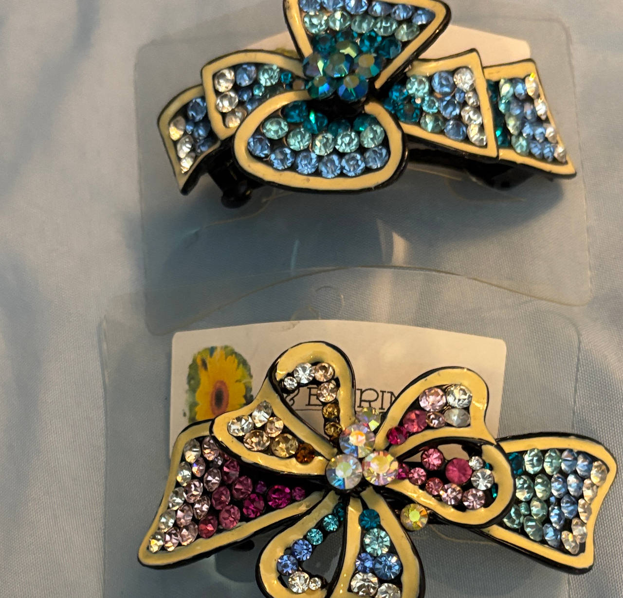 Everina Rhinestone Bow Hair Clips