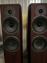 Wharfedale Diamond 9.5 Floorstanding Speakers - Image 2