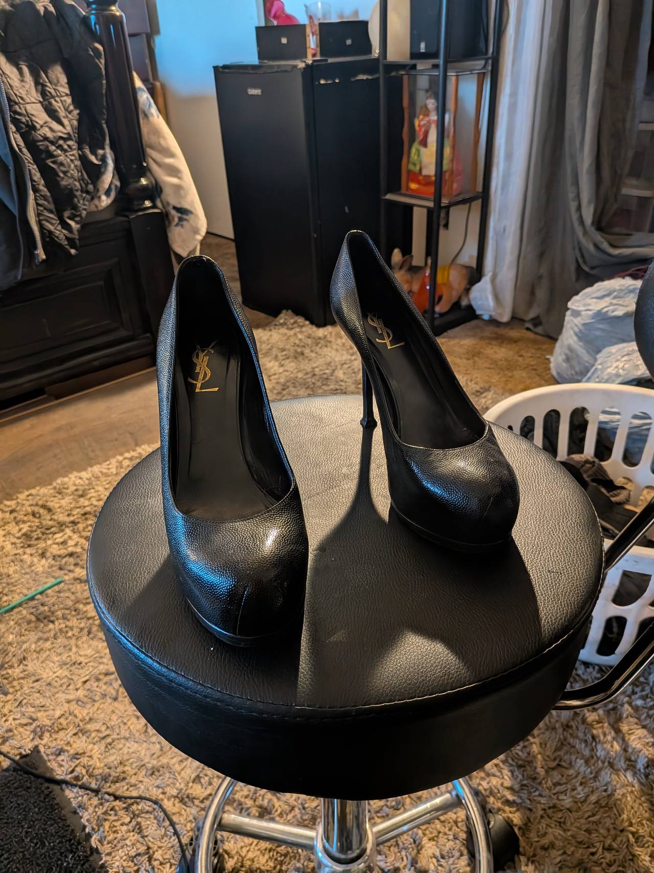 Saint Laurent Tribute Platform Pumps