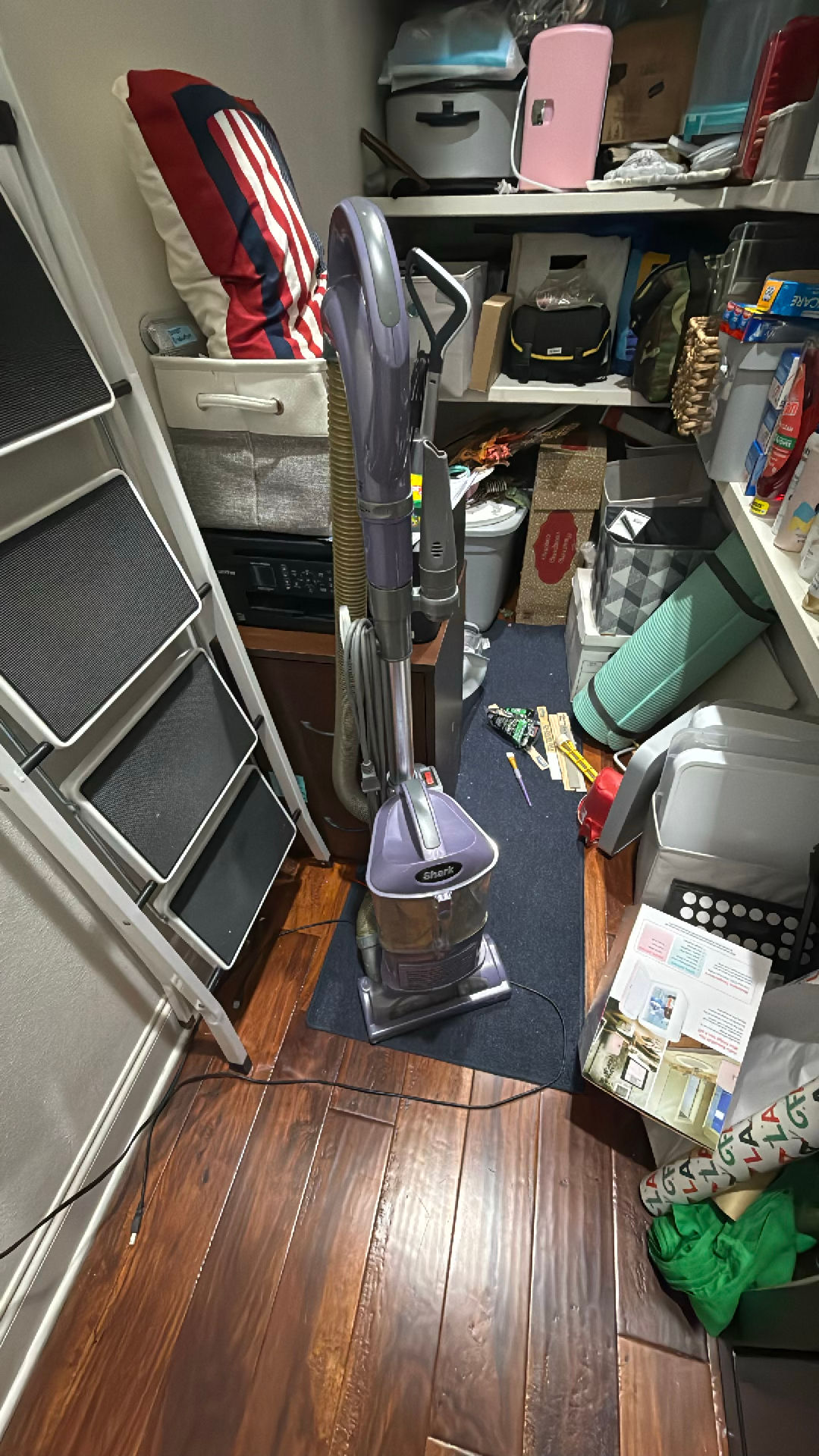 Shark Navigator Lift-Away