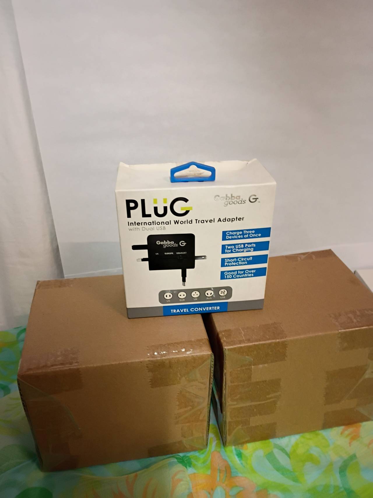 Gabba Goods PLUG International World Travel Adapter