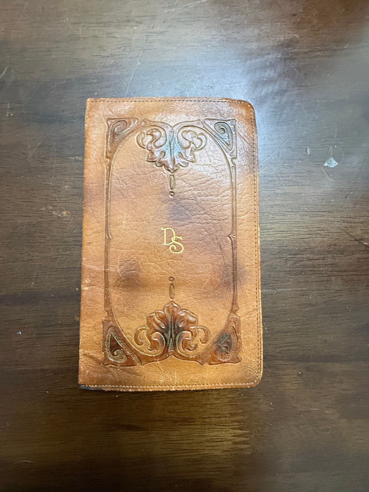 Vintage Embossed Leather wallet with Monogram