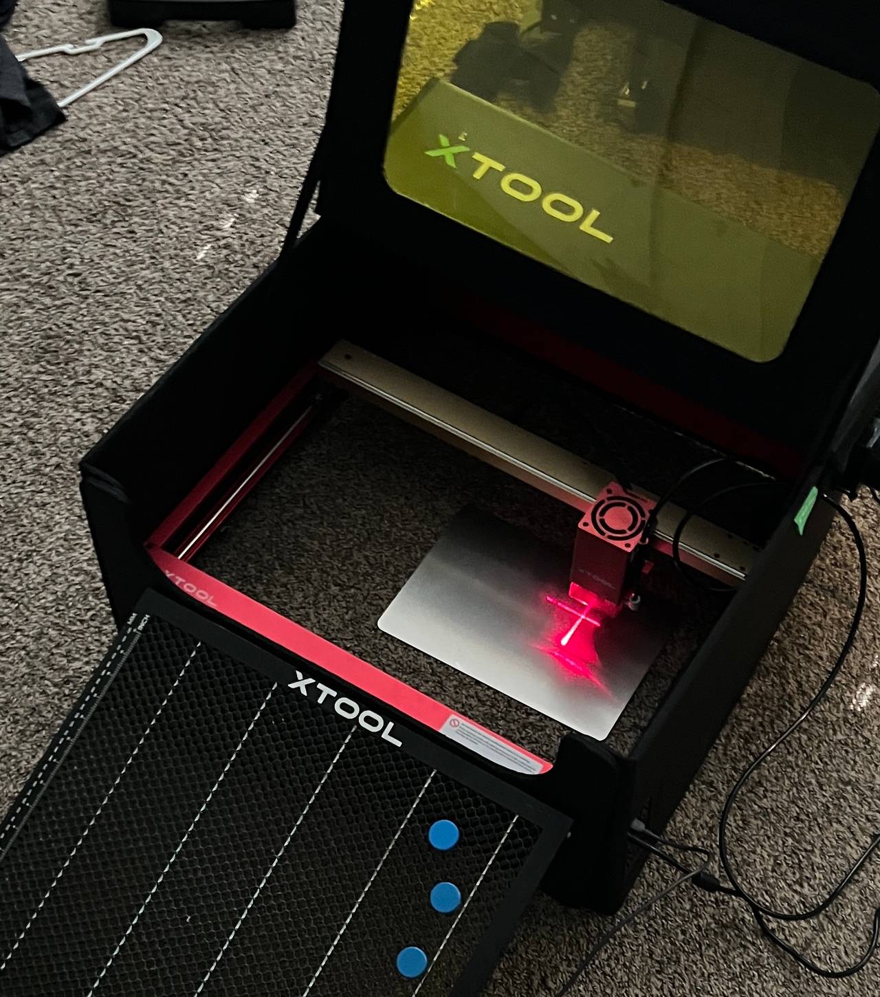 xTool D1 Pro 20W Laser Engraver with Enclosure & Air Assist Bundle