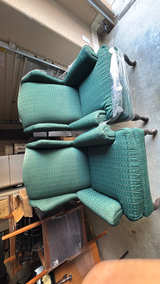 Cochrane Furniture Emerald Green Wingback Chair - Image 6
