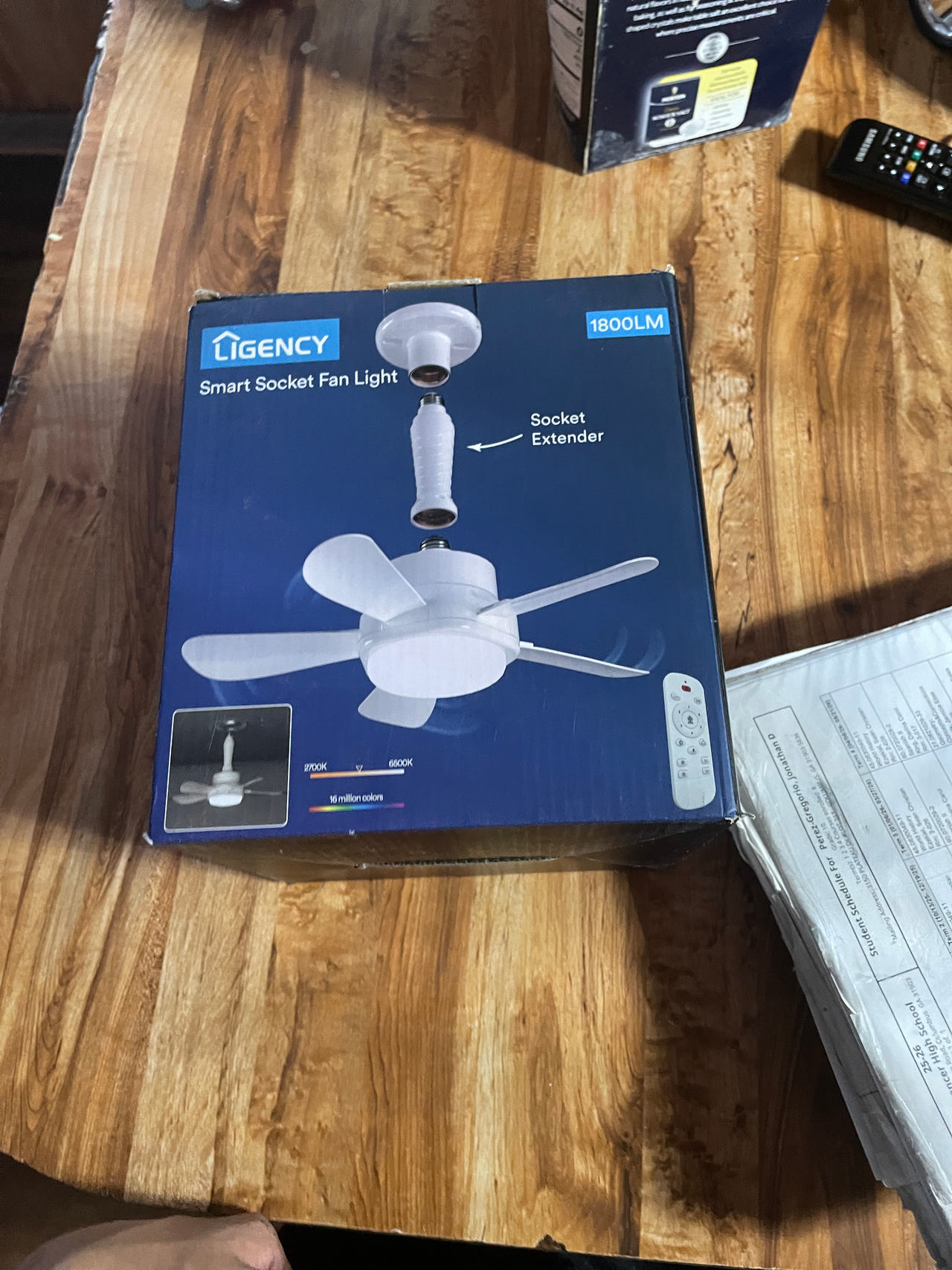 Ligency Smart Socket Fan Light