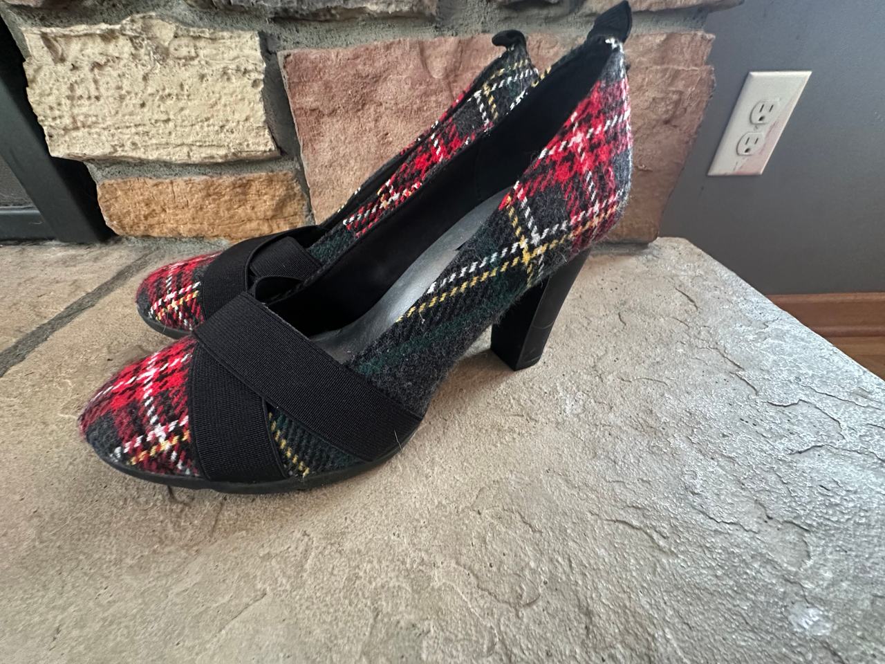 Anne Klein Sport Block Heel Pumps with Elastic Straps