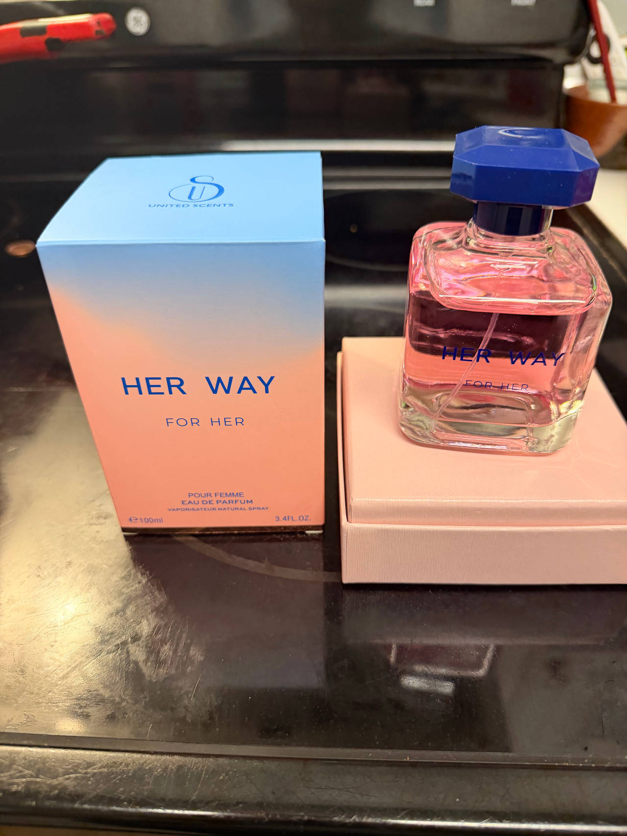 United Scents Her Way Eau de Parfum 3.4 oz