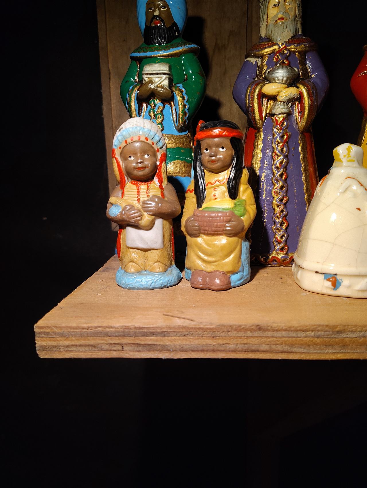 Vintage Native American Ceramic Figurines