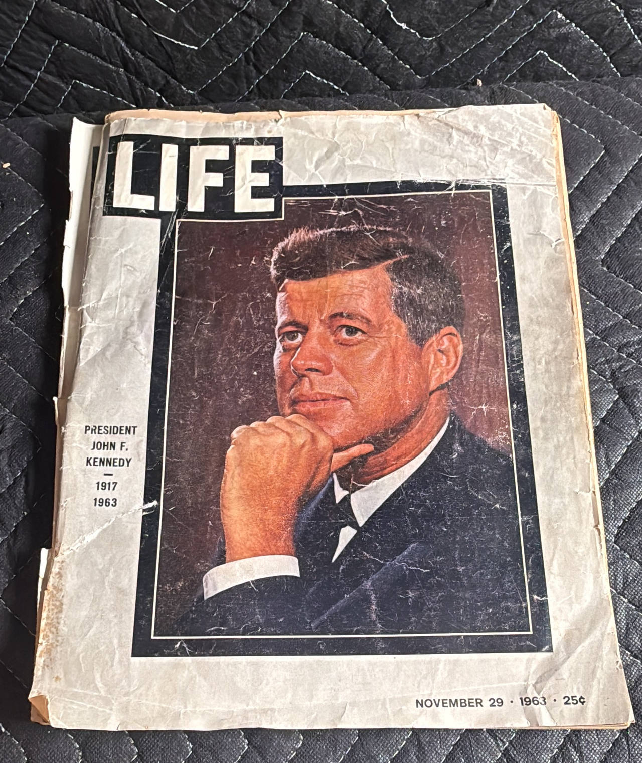 LIFE Magazine November 29, 1963 John F. Kennedy Memorial Edition