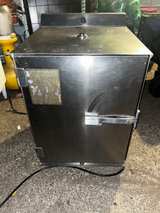 Electric Smoker - Image 2