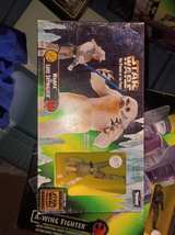 Star Wars Power of the Force Wampa and Luke Skywalker Action Figure Set - Image 2