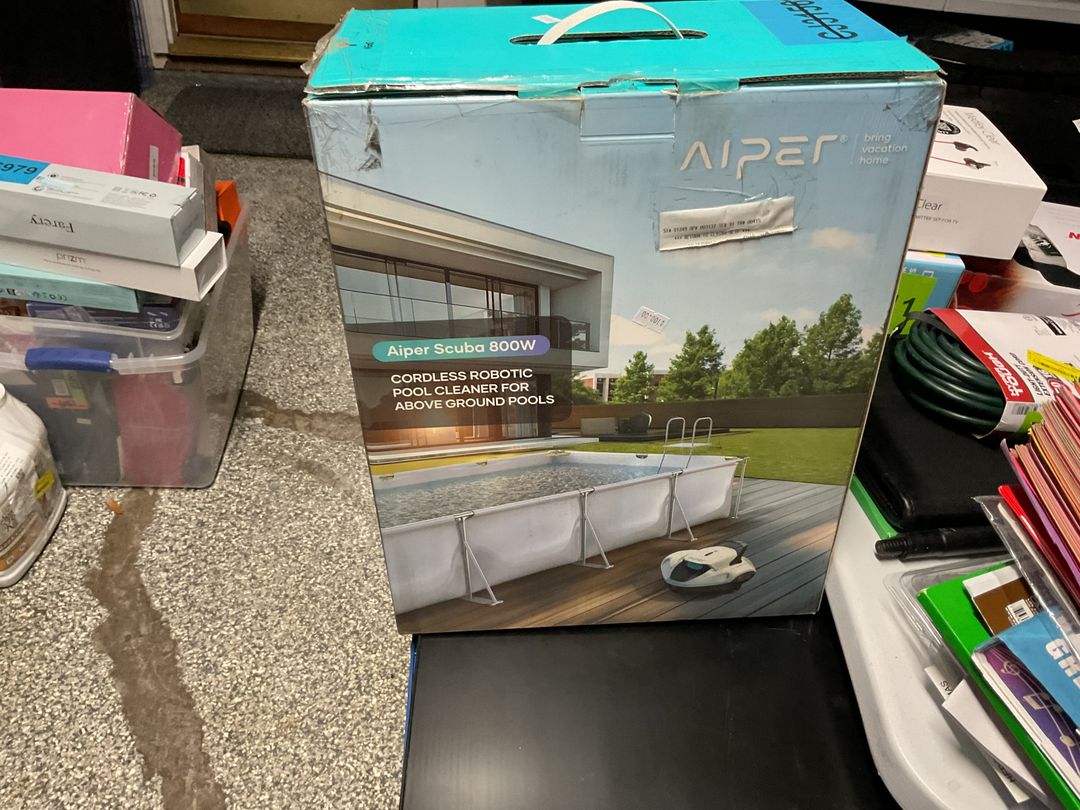 Aiper Scuba 800W Cordless Robotic Pool Cleaner