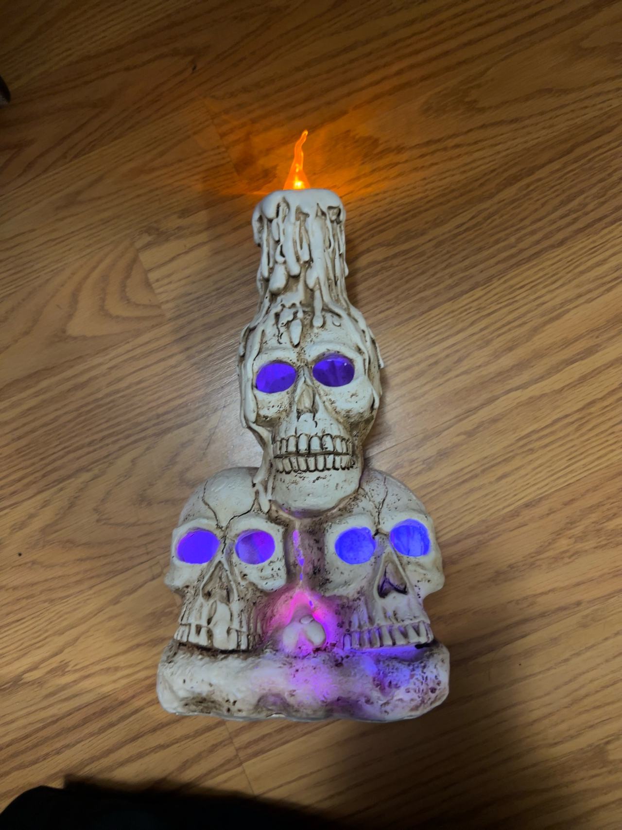 Skull Candle Holder with Lighted LEDs