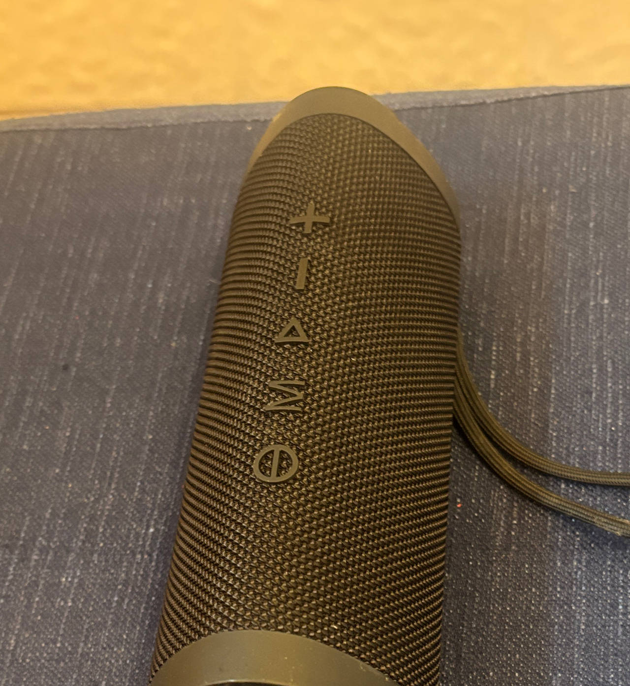 JBL Flip 5 Waterproof Portable Bluetooth Speaker